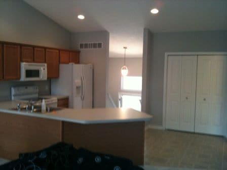 Building Photo - 2929 Pebblestone Dr