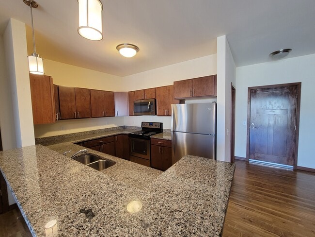 Kitchen - 128 Wisconsin St