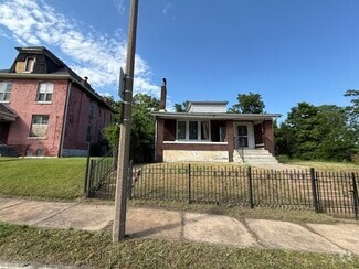 Building Photo - 5949 Wabada Ave