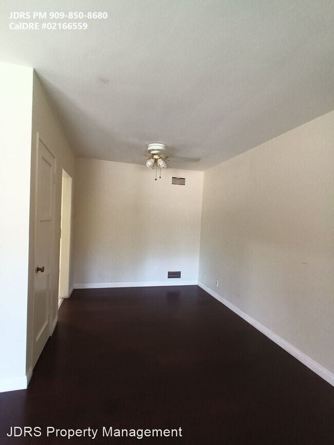 Foto del edificio - 2 br, 1.5 bath House - 807 N. 2nd Avenue #B