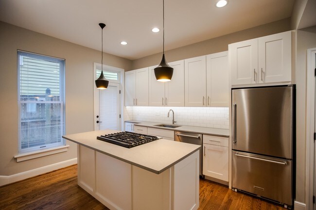 Kitchen - 116 Warren St