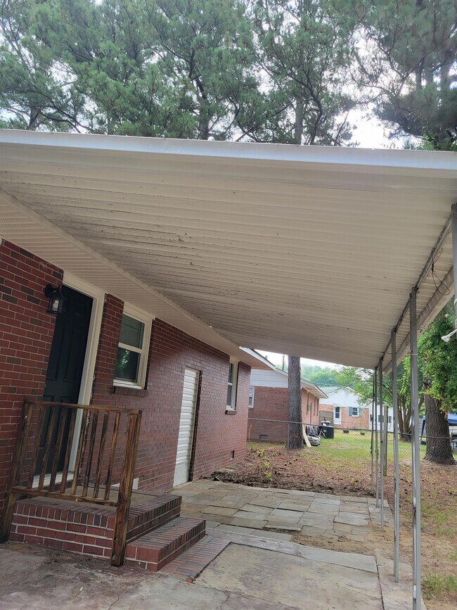 Foto del edificio - 4113 Knollwood Dr