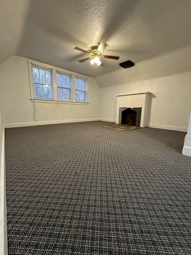 Building Photo - 1 bedroom in Billings MT 59101