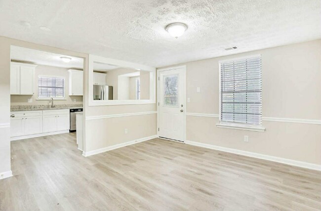 Foto del edificio - 5576 Pennybrook Ct