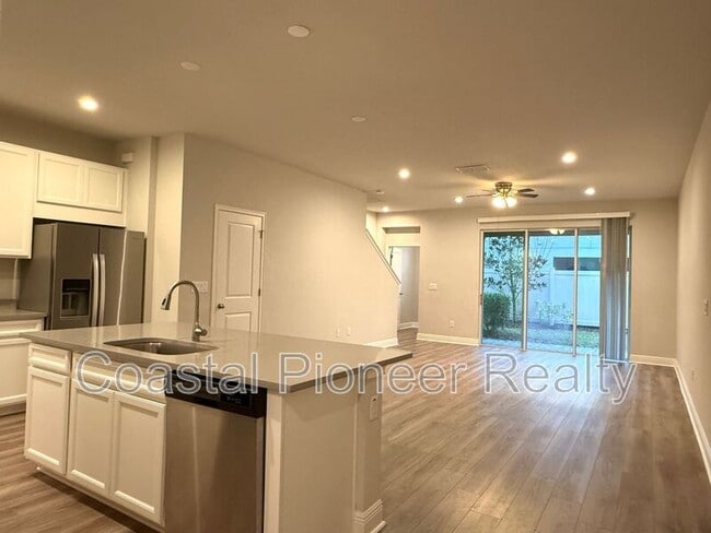 Building Photo - 6117 Grand Sonata Ave