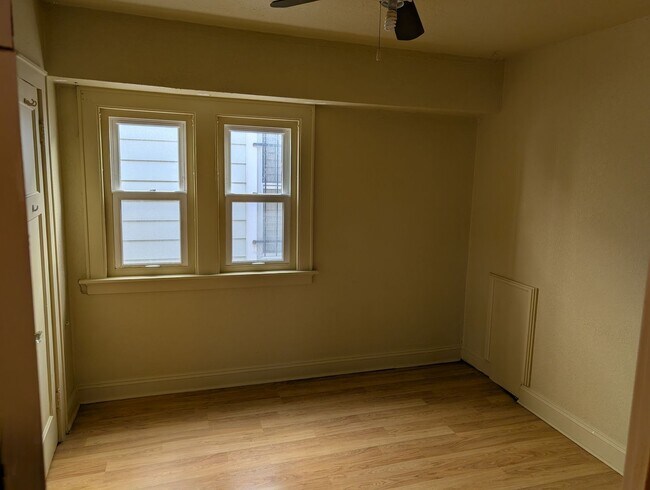 Foto del edificio - 3 Bedroom Single Family