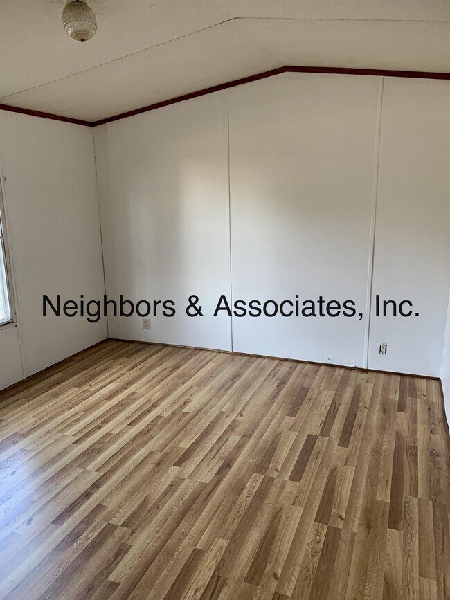 Building Photo - 7956 NC-50