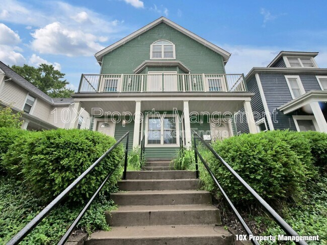 Foto del edificio - 1006 Oregon Ave