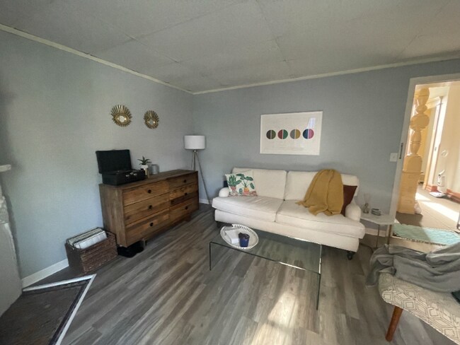 Foto del edificio - 614 Cherry St SE