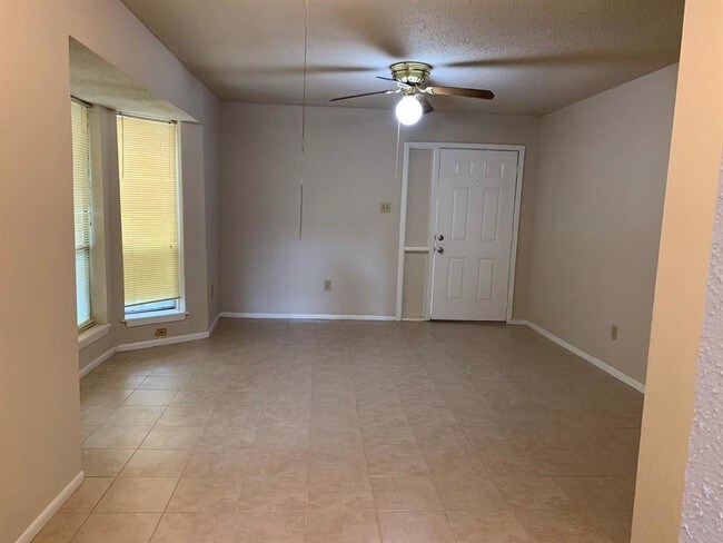 Building Photo - 7775 Cook Rd