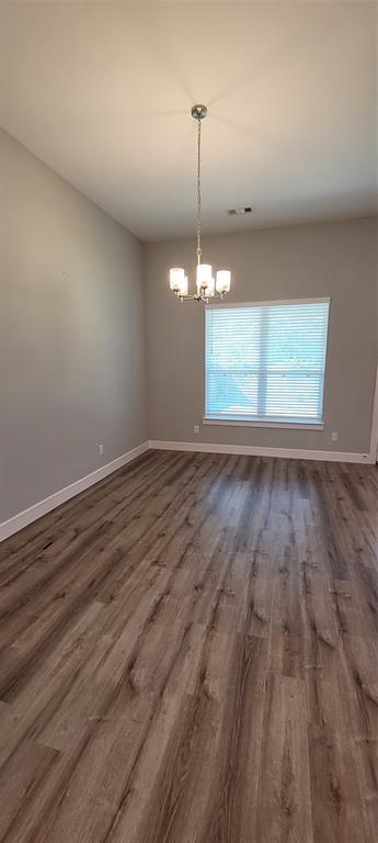Building Photo - 13099 Clear View Dr