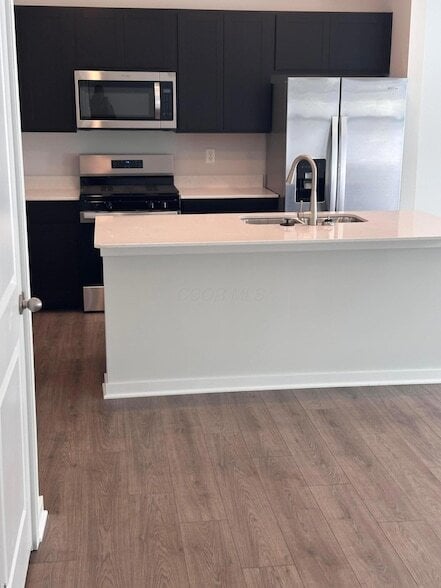 Building Photo - 1489 Jarry Ave