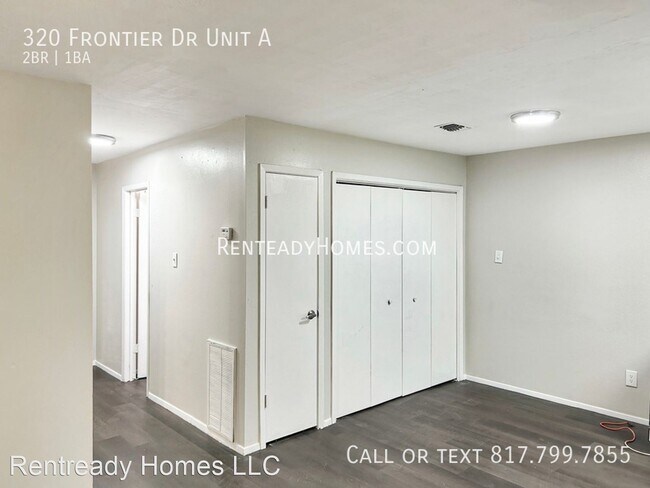 Building Photo - 2 br, 1 bath House - 320 Frontier Dr Unit A