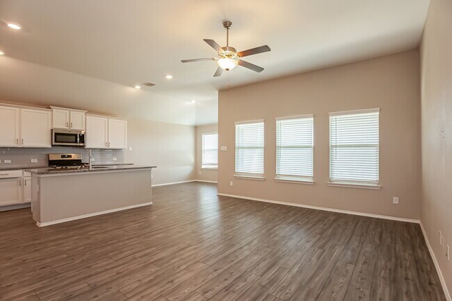 Foto del edificio - 14432 Leadrope Cir