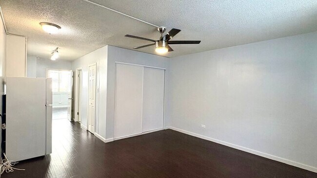 Foto del edificio - 1550 Rycroft St