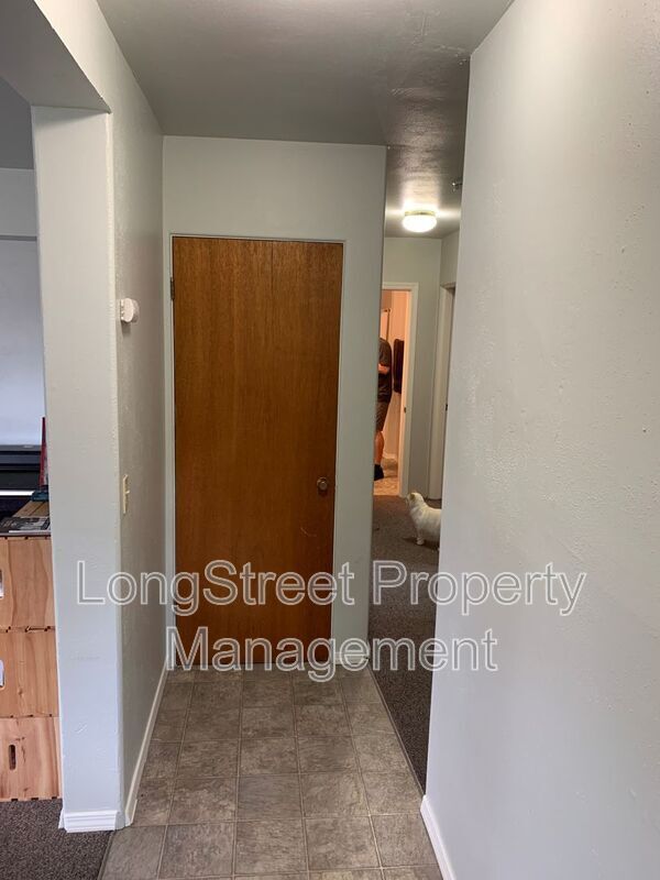 Foto del edificio - 1012 NW 34th St