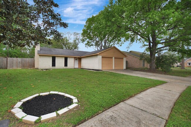 Foto del edificio - 7131 Canyon Way Dr