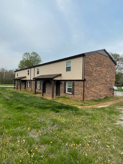 Primary Photo - 3400 Maxon Rd