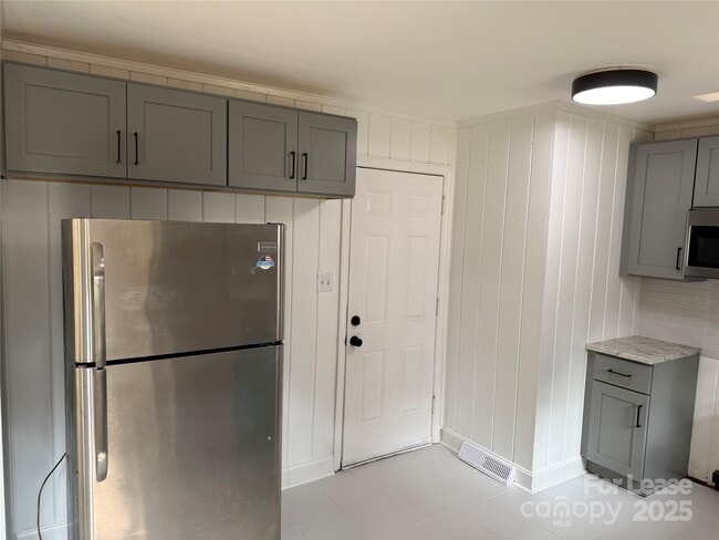Foto del edificio - 1508 Woodhill Ln
