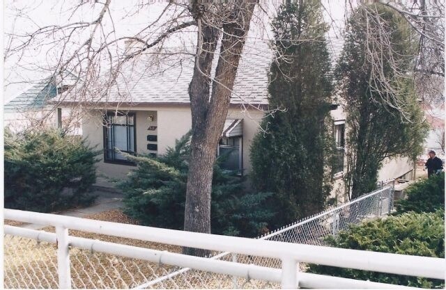 Building Photo - 616 Grand Ave