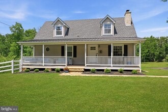 Building Photo - 1682 Creek Rd