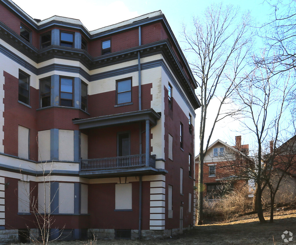 Building Photo - Historic Kinsey Apartments