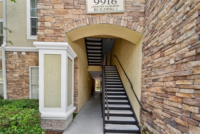 Building Photo - 9916 Courtney Palms Blvd