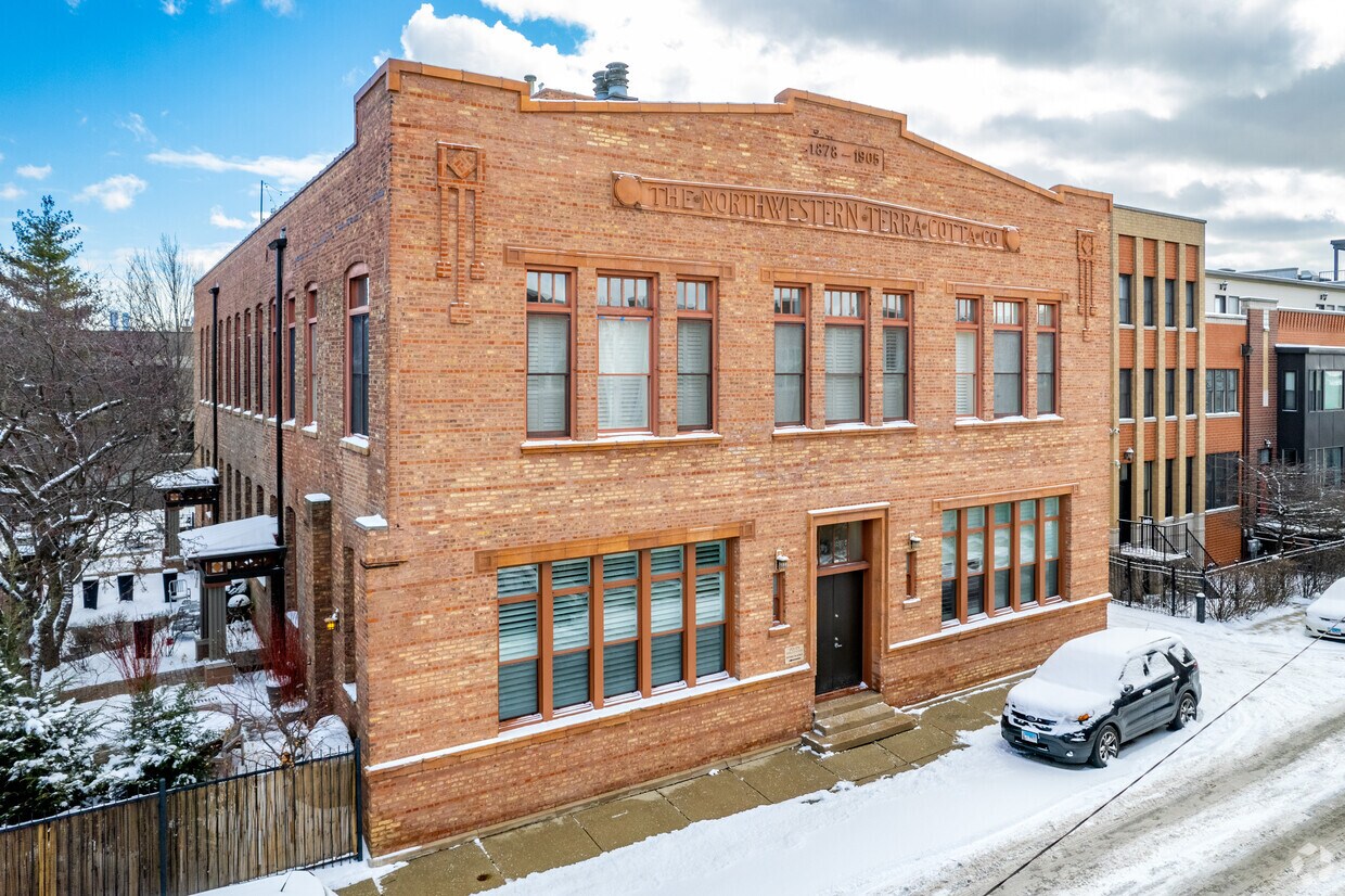 Primary Photo - Northwestern Terra Cotta Company Building