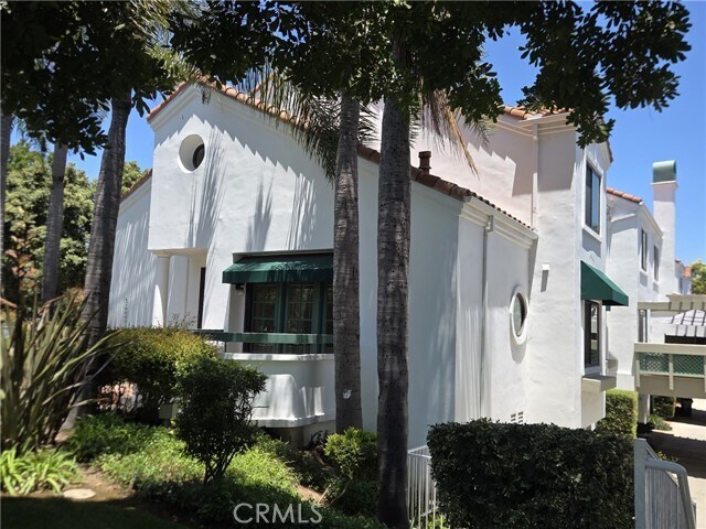 Building Photo - 7492 Seabluff Dr