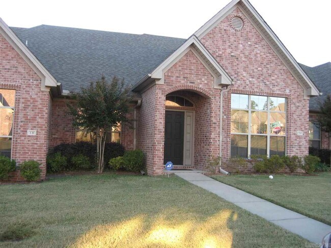 Building Photo - 20 Chapman Ln