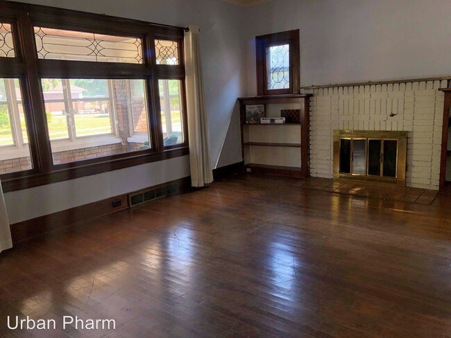 Foto del edificio - 5 br, 2 bath House - 1216 Alexander SE