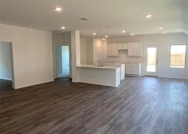 Building Photo - 22215 Scarlino Dr