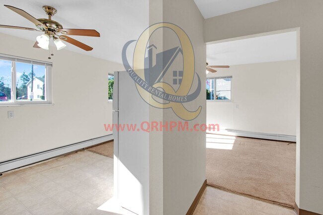 Foto del edificio - 7415 Roger Thomas Dr