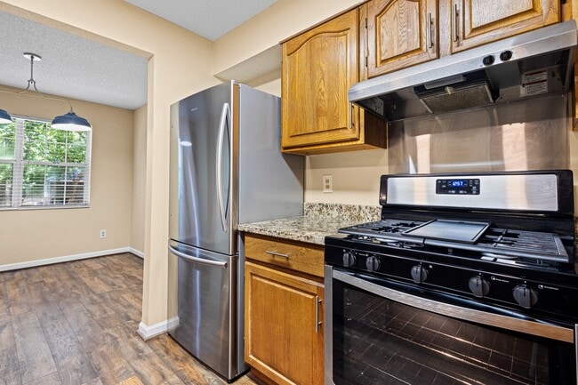 Stainless Steel Appliances - 98 Hampshire Ct