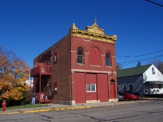 Building Photo - 204 Railroad Ave