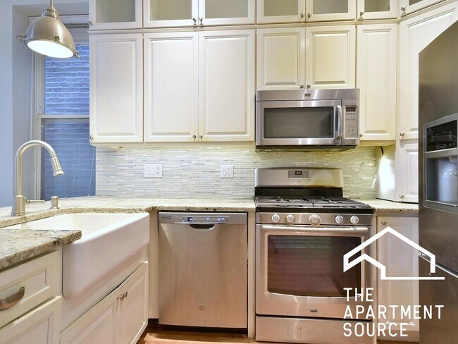 Foto del edificio - 1316 N Artesian Ave