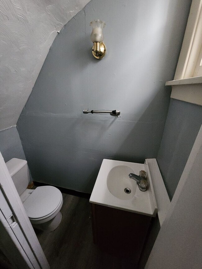 Foto del edificio - Newly Updated 3 Bedroom Home For Rent