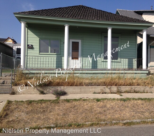Building Photo - 3 br, 1 bath House - 837 Zarelda