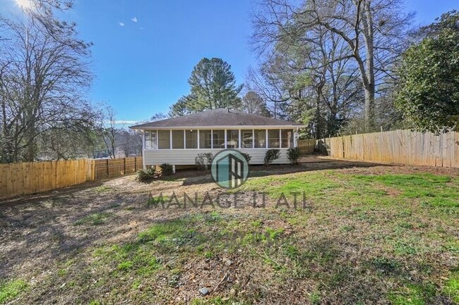 Building Photo - Beautifully renovated 3 bedroom house in Tucker, GA!