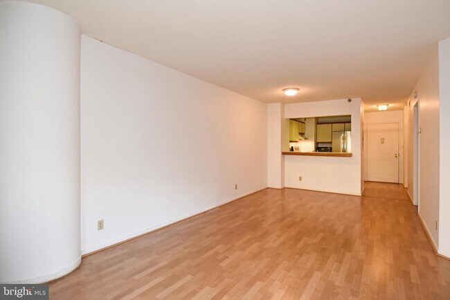 Foto del edificio - 900 N Stafford St