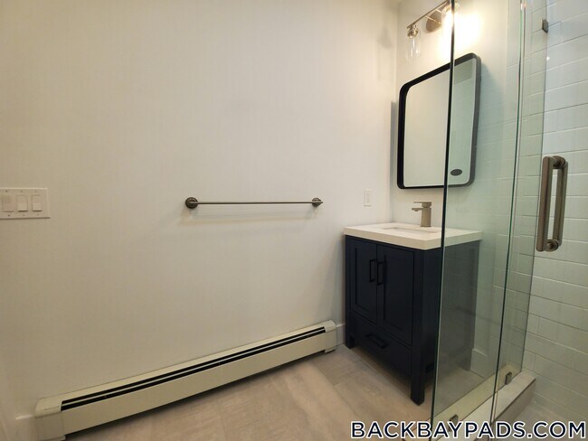 Foto del edificio - 499 Beacon St
