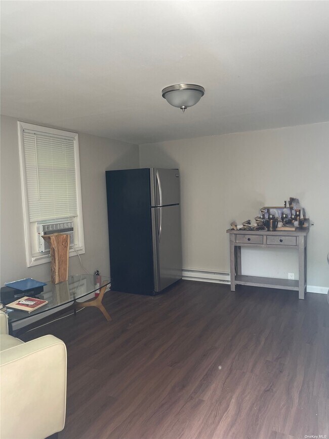 Building Photo - 91 Wall St