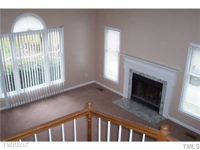 Building Photo - 1021 Laurens Way