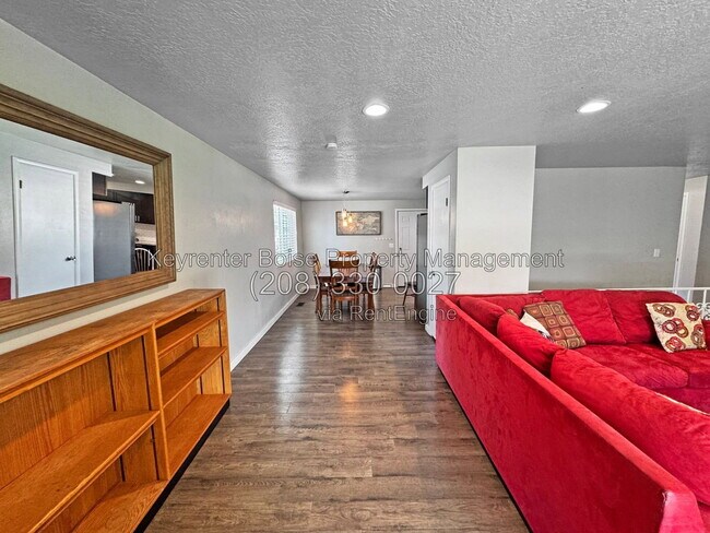 Foto del edificio - 5603 Centerbrook Dr