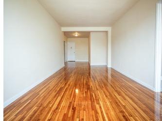 Foto del edificio - 8611 Whitney Ave
