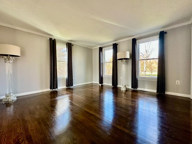 Building Photo - 29 Draper Cir