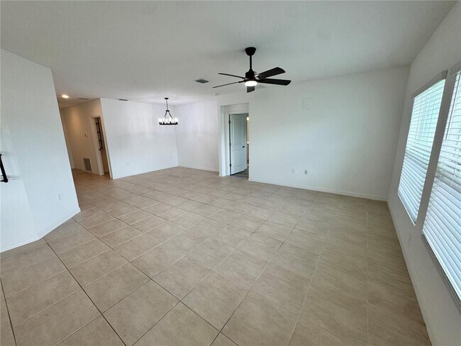 Foto del edificio - 33981 Sky Blossom Cir