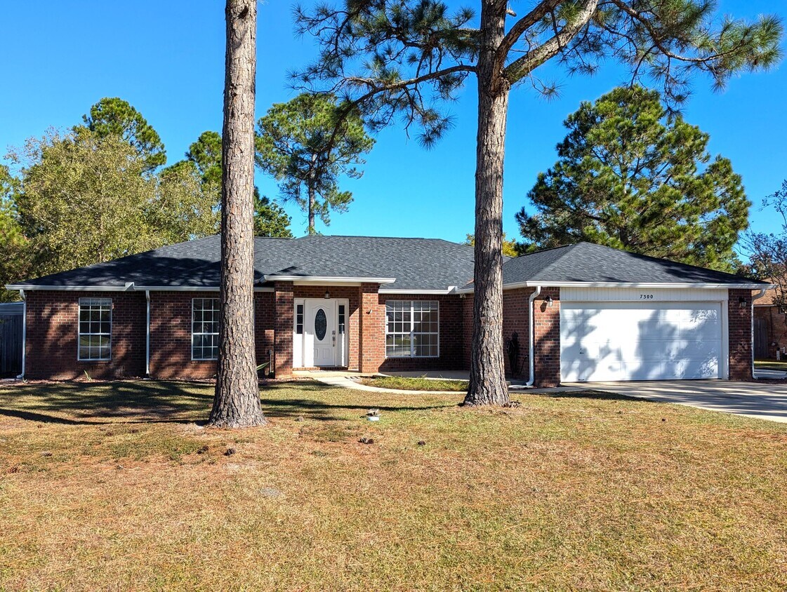 Foto principal - 7300 Rexford St