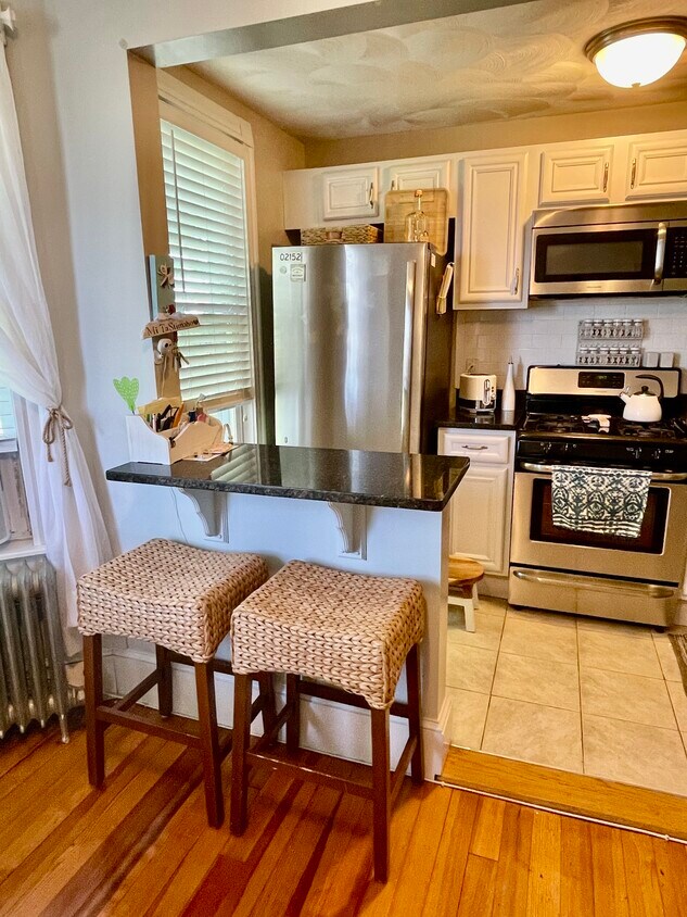 53 Trident Ave Unit Apt 303, Winthrop, MA 02152 Condo for Rent in