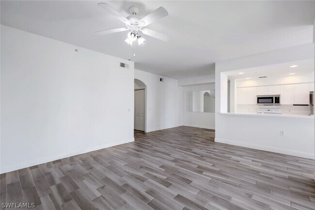 Foto del edificio - 2690 Cypress Trace Cir